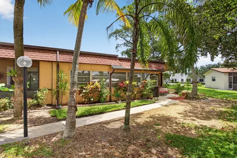 2002 SW Natura Blvd #B, Deerfield Beach, FL 33441