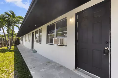 730 NW 4th Ave, Fort Lauderdale, FL 33311