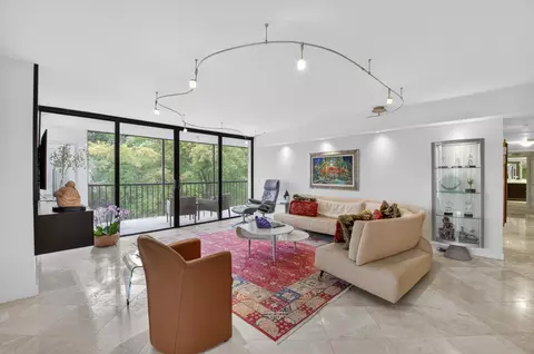 20090 Boca West Dr #338, Boca Raton, FL 33434