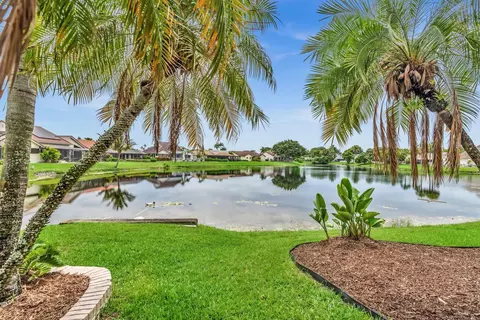 7640 NW 87th Ave, Tamarac, FL 33321