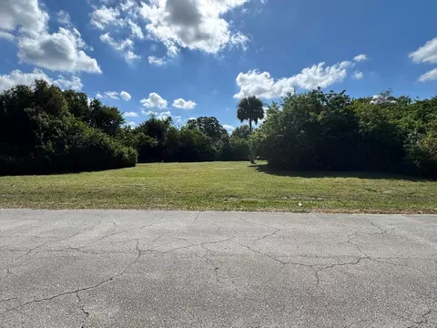 0 S S Ave, Fort Pierce, FL 34947