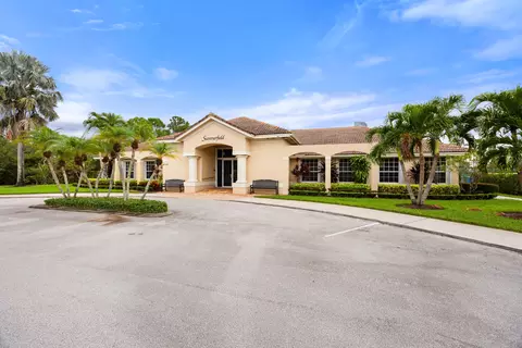 Exterior - 7041 SE Bay Hill Dr, Stuart, FL 34997 photo 12 of 12