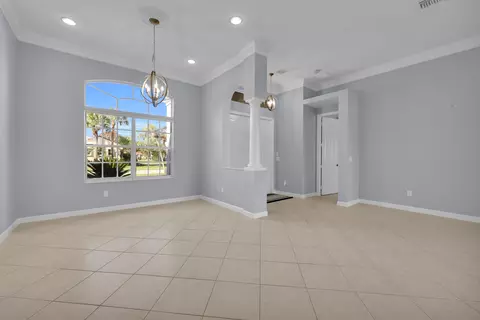 Living - 7041 SE Bay Hill Dr, Stuart, FL 34997 photo 6 of 14