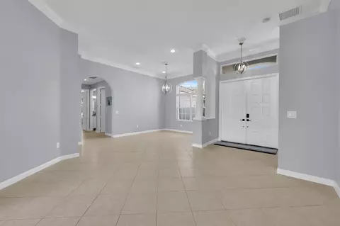 Living - 7041 SE Bay Hill Dr, Stuart, FL 34997 photo 5 of 14