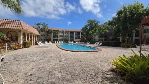 257 S Cypress Rd #408, Pompano Beach, FL 33060