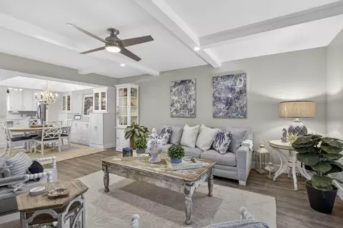 327 Southwind Dr #203, North Palm Beach, FL 33408