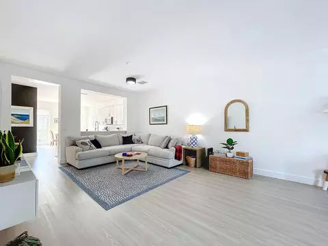 425 Greenwich Cir #205, Jupiter, FL 33458