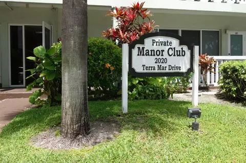 2020 Terra Mar Dr #205, Pompano Beach, FL 33062