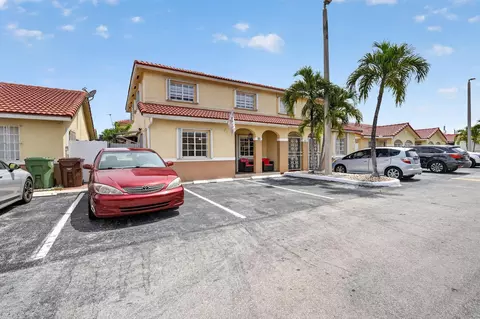 7101 W 24th Ave #45, Hialeah, FL 33016