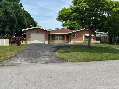 732 SE 11th Ave, Deerfield Beach, FL 33441