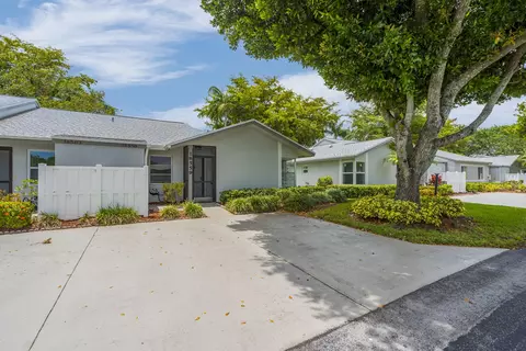 18559 Egret Way, Boca Raton, FL 33496