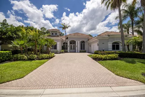 8761 Bally Bunion Rd, Port Saint Lucie, FL 34986