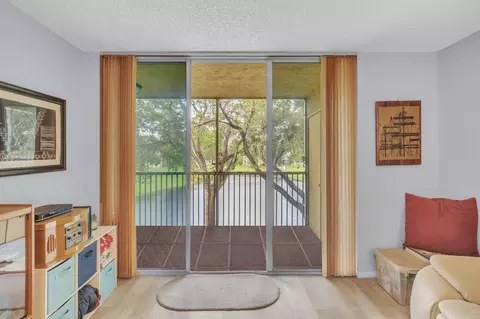 3361 NW 47th Ter #231, Lauderdale Lakes, FL 33319