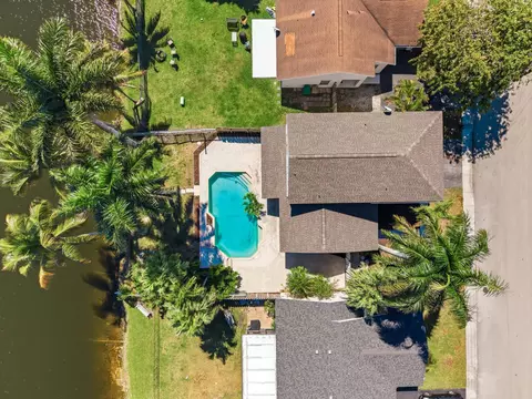 820 Rock Hill Ave, Davie, FL 33325