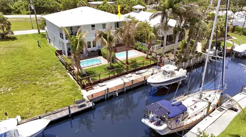 3997 SE Barcelona St, Stuart, FL 34997