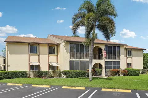 306 Knotty Pine Cir #A-2, Greenacres, FL 33463
