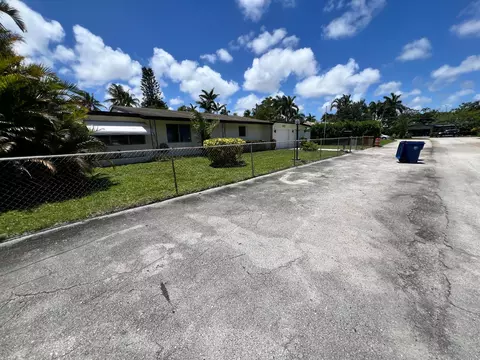 2217 NW 4th Ave, Wilton Manors, FL 33311