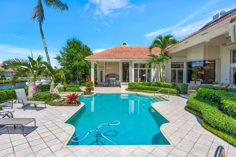 Exterior - 416 Mariner Dr, Jupiter, FL 33477 photo 15 of 21