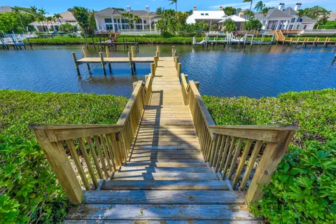 Exterior - 416 Mariner Dr, Jupiter, FL 33477 photo 19 of 21