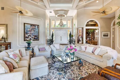 Living - 416 Mariner Dr, Jupiter, FL 33477 photo 4 of 16