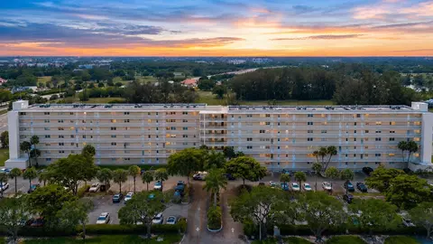 5961 NW 2nd Ave # 302, Boca Raton, FL 33487