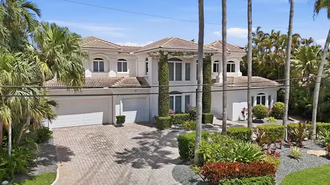 5600 Coastal Dr, Boca Raton, FL 33487