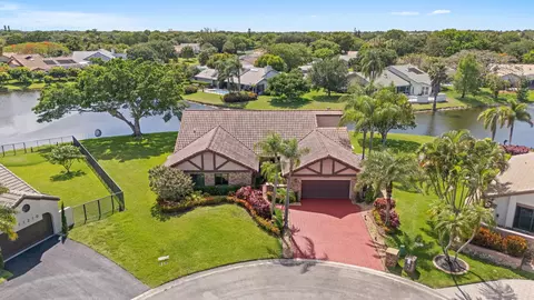11220 NW 2nd Mnr, Coral Springs, FL 33071