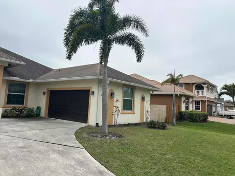 2749 SEagle Dr, Port Saint Lucie, FL 34984