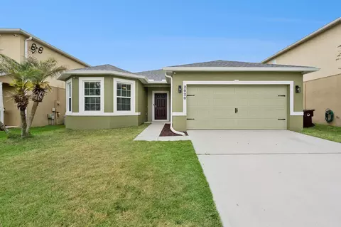 Exterior - 2020 Nations Way, Saint Cloud, FL 34769 photo 2 of 14