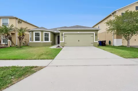 Exterior - 2020 Nations Way, Saint Cloud, FL 34769 photo 6 of 14