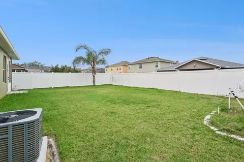 Exterior - 2020 Nations Way, Saint Cloud, FL 34769 photo 10 of 14