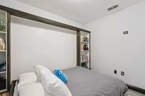Bedroom - 2020 Nations Way, Saint Cloud, FL 34769 photo 8 of 9