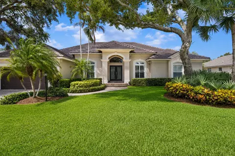 19044 SE Jupiter River Dr, Jupiter, FL 33458