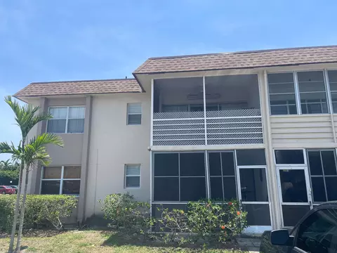 506 Davis Rd #70, Palm Springs, FL 33461