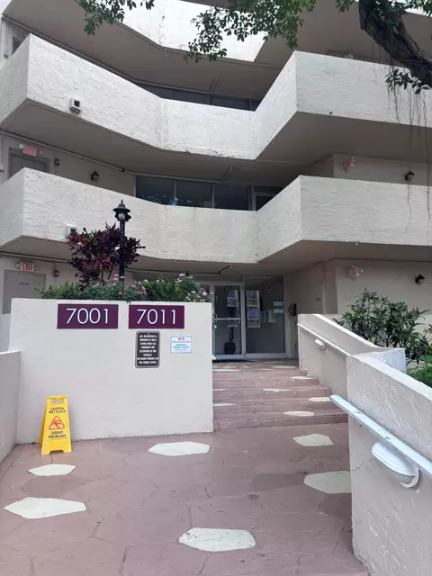 7001 Environ Blvd #403, Lauderhill, FL 33319