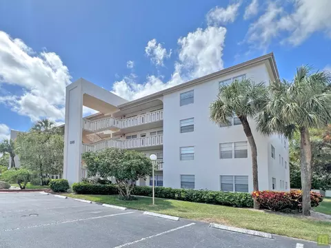 1901 Bermuda Cir #M2, Coconut Creek, FL 33066