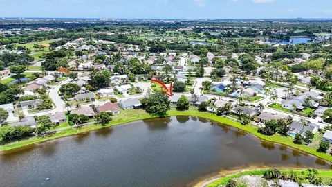 View/Area - 132 Timberline Dr, Jupiter, FL 33458 photo 8 of 9