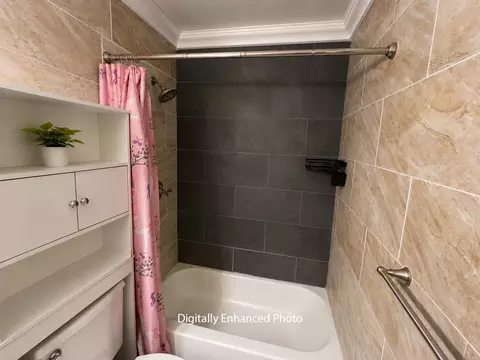 Bath - 132 Timberline Dr, Jupiter, FL 33458 photo 4 of 4