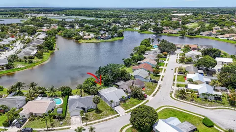View/Area - 132 Timberline Dr, Jupiter, FL 33458 photo 6 of 9