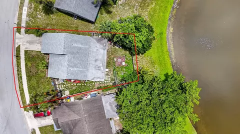 View/Area - 132 Timberline Dr, Jupiter, FL 33458 photo 4 of 9