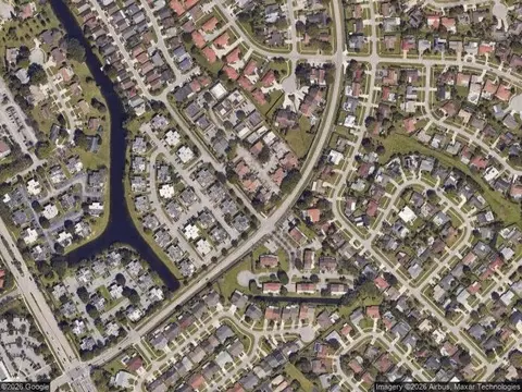 11868 Sturbridge Ln, Wellington, FL 33414