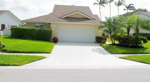 Exterior - 114 Beach Summit Ct, Jupiter, FL 33477 photo 2 of 6