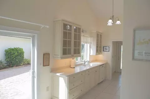 Kitchen - 114 Beach Summit Ct, Jupiter, FL 33477 photo 1 of 2