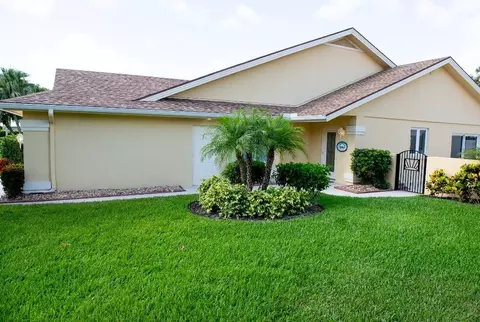 Exterior - 114 Beach Summit Ct, Jupiter, FL 33477 photo 3 of 6