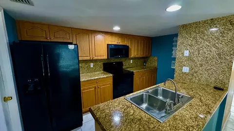 5885 Rambler Rose Way, West Palm Beach, FL 33415