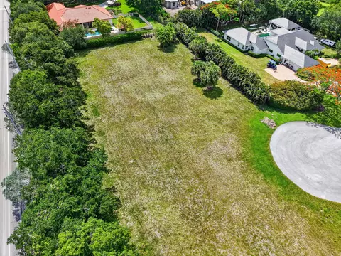 5811 Carry Back Rd, Palm Beach Gardens, FL 33418
