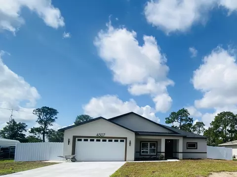 4507 Ferrari Dr, Sebring, FL 33872