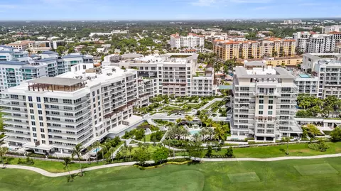 220 SE Mizner Blvd #PH922, Boca Raton, FL 33432