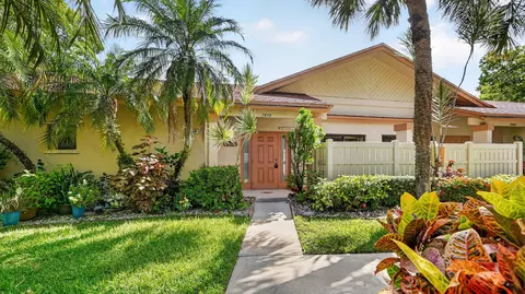 2808 S Carambola Cir S #1980, Coconut Creek, FL 33066