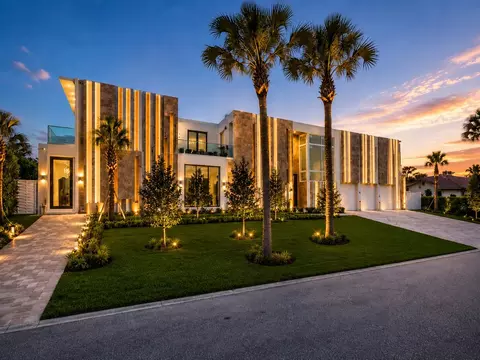 824 W Marbella Ln, Lantana, FL 33462
